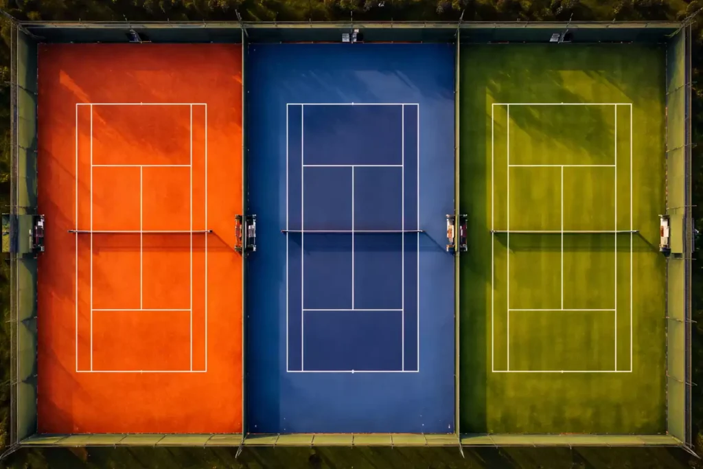 Vliv tenisových povrchů na zápasy WTA: Kompletní analýza
